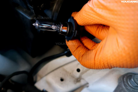 2018+ Kia Forte Low Beam Light Bulb Replacement