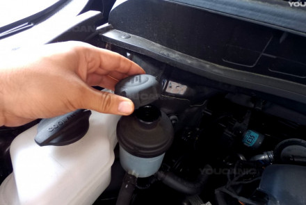 2015–2021 Kia Sedona Check + Add Power Steering Fluid