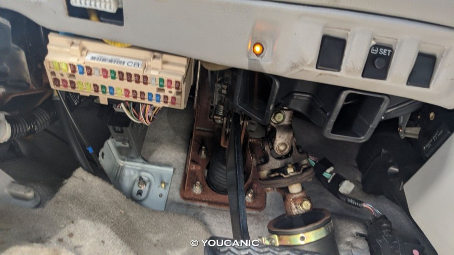 fuse panel