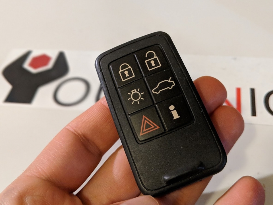 Volvo key fob battery replacmeent